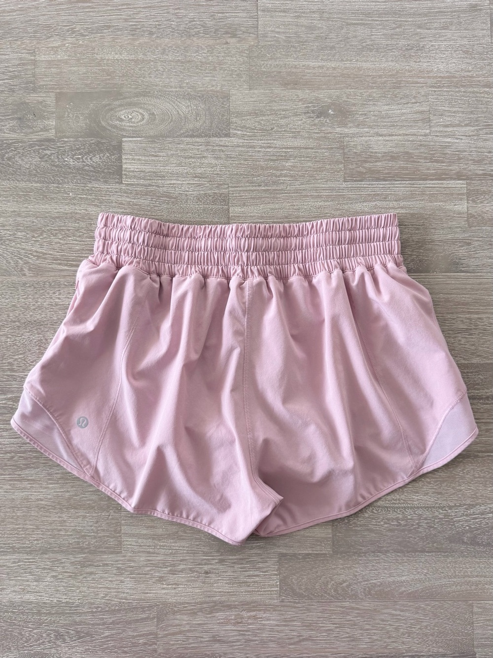 Lululemon Set Pink Haze FlexyFlex Strappy Yoga Bra + Hotty Hot HR 2.5” Shorts - Picture 6 of 15